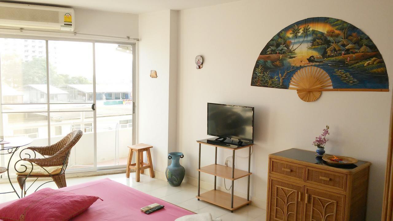 View Talay 1B Apartments Pattaja Kültér fotó